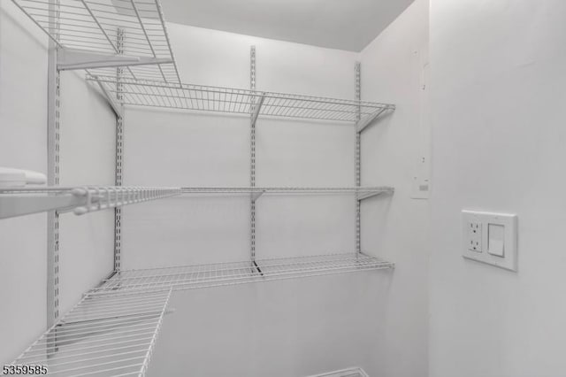 10 Rutgers Way, Hopatcong Boro, NJ 07843 - view of walk in closet