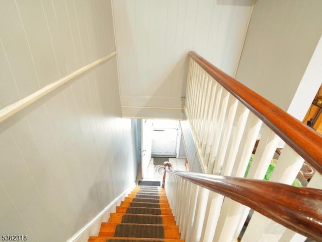 148 Hackensack St, Wood-Ridge Boro, NJ 07075 - view of stairway