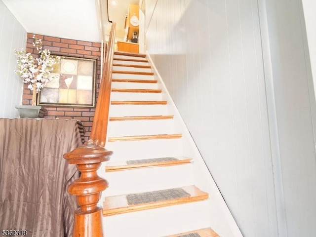148 Hackensack St, Wood-Ridge Boro, NJ 07075 - view of staircase