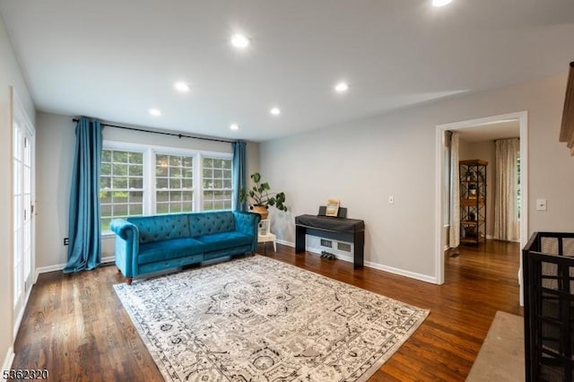 41 Wilkinson Rd, Randolph Twp, NJ 07869 - living area with wood finished floors and recessed lighting