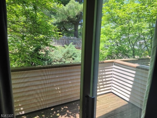 5102 Austin Ct Unit 02, Independence Twp, NJ 07840 - view of entryway