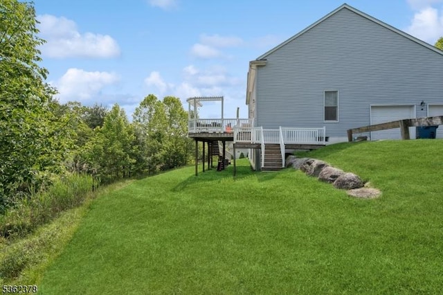 7 Cranberry Ct, North Haledon Boro, NJ 07508 - view of green lawn with stairway and a deck
