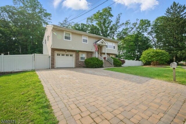 102 Murdock St, Woodbridge Twp, NJ 08863