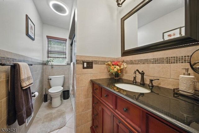 102 Murdock St, Woodbridge Twp, NJ 08863