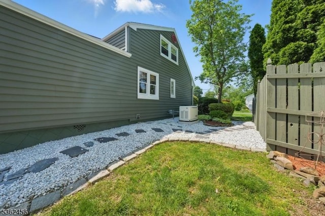 7 Claudia Rd, Hillsborough Twp, NJ 08844 - view of yard