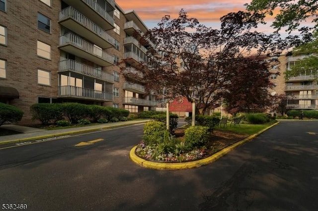 530 Valley Rd Unit 2D, Montclair Twp, NJ 07043 - view of apartment building / complex