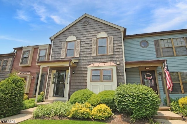 33 Wood Duck Ct, Allamuchy Twp, NJ 07840 - view of townhome / multi-family property