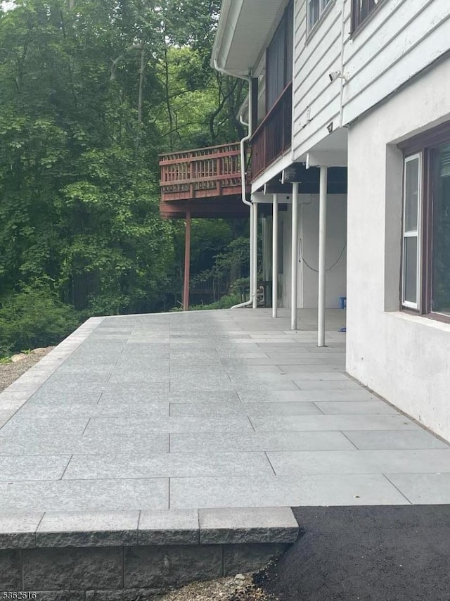 297 Terhune Dr, Wayne Twp, NJ 07470 - view of patio / terrace featuring a wooden deck