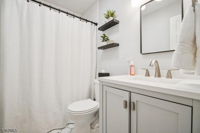 22 Corwin St, Randolph Twp, NJ 07869 - bathroom featuring toilet, vanity, and a shower with curtain
