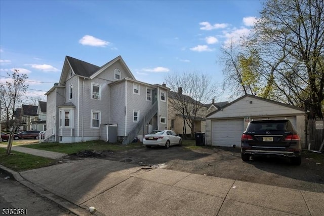 141 Berckman St, Plainfield City, NJ 07062 - view of front of home with a detached garage