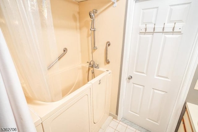 6 Pelican Pt, Hampton Twp, NJ 07860 - bathroom featuring tile patterned flooring, shower / tub combo with curtain, and vanity