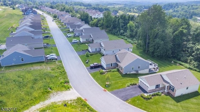 49 Coventry Rd, Hardyston Twp, NJ 07419 - aerial perspective of suburban area