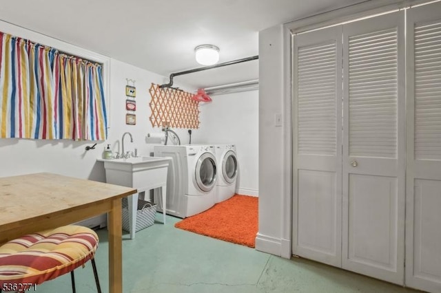 41 College Rd, Netcong Boro, NJ 07857 - laundry area with separate washer and dryer
