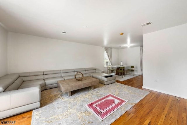303-305 W Runyon St, Newark City, NJ 07108 - living area featuring wood-type flooring