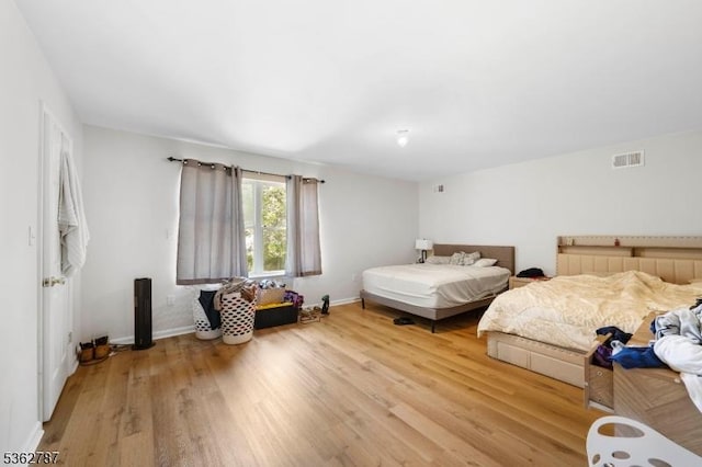 303-305 W Runyon St, Newark City, NJ 07108 - bedroom featuring wood finished floors and baseboards