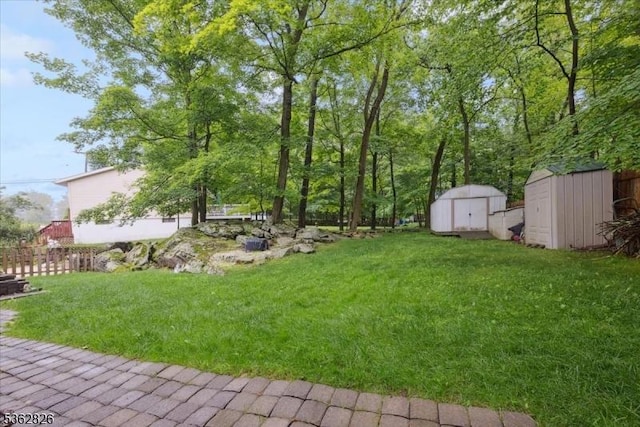 13 Oklahoma Trl, Hopatcong Boro, NJ 07843 - view of yard with a storage shed