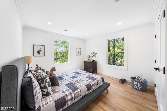 519 Lenox Ave, Westfield Town, NJ 07090 - bedroom with crown molding, wood finished floors, baseboards, and recessed lighting