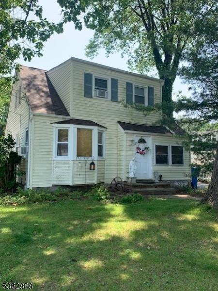 147 Warwick St, Woodbridge Twp, NJ 08830