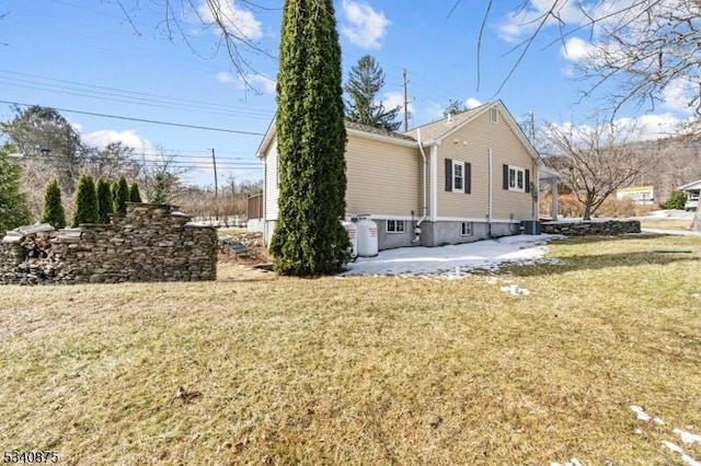 42 Stehr St, Frankford Twp, NJ 07826 - view of side of property featuring a lawn and central AC