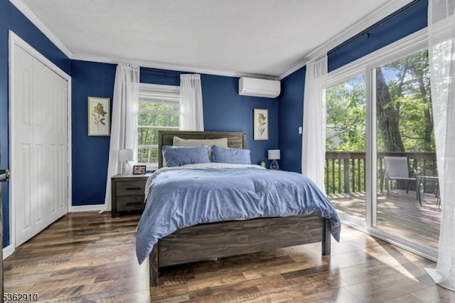 72 Quenby Mountain Rd, Liberty Twp, NJ 07838 - bedroom featuring a wall mounted AC, ornamental molding, access to exterior, wood finished floors, and baseboards
