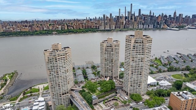 7002 Kennedy Blvd Unit 36G, Guttenberg Town, NJ 07093 - aerial view of skyline and a large body of water