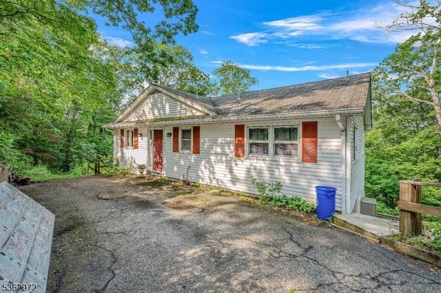 16 Sunset Trl, Rockaway Twp, NJ 07866 - view of front facade