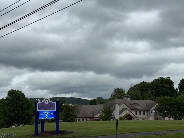 140 Wheatsworth Rd, Hardyston Twp, NJ 07419