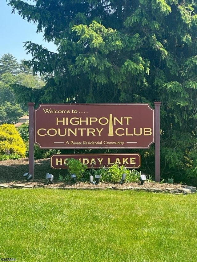 390 Lake Shr W Unit B, Montague Twp, NJ 07827 - community / neighborhood sign with a lawn