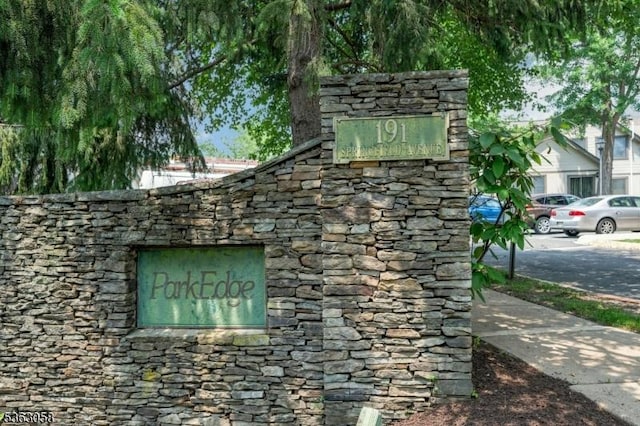 31 Park Edge, Berkeley Heights Twp, NJ 07922 - view of community sign