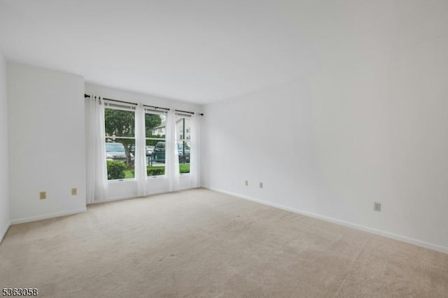 31 Park Edge, Berkeley Heights Twp, NJ 07922 - spare room with light colored carpet