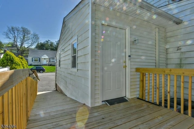 11-06 Marshall Rd, Fair Lawn Boro, NJ 07410 - view of wooden terrace