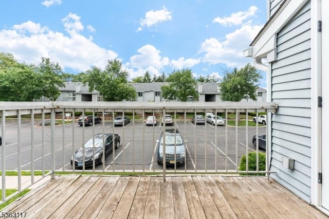 20 Beaconsfield Pl, Franklin Twp, NJ 08873 - view of wooden deck