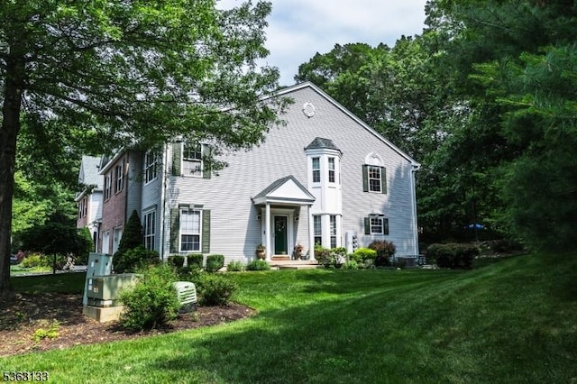 64 Pond Hollow Dr, Jefferson Twp, NJ 07438 - victorian house featuring a front yard