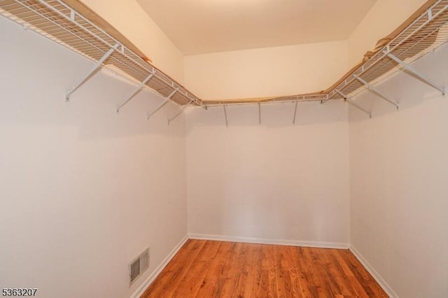 8 Staudt Ct, Franklin Twp, NJ 08873 - spacious closet featuring light wood finished floors