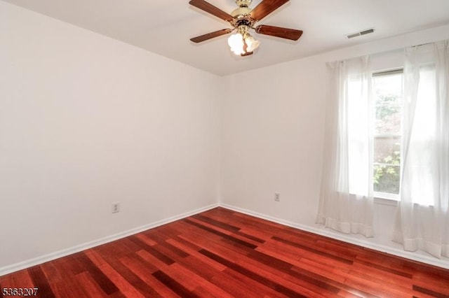 8 Staudt Ct, Franklin Twp, NJ 08873 - spare room featuring wood finished floors, a ceiling fan, and baseboards