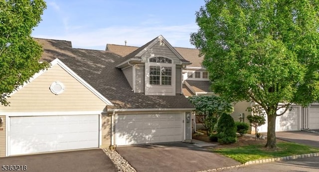 133 Marlboro Cir, Lopatcong Twp, NJ 08886 - view of front of house with asphalt driveway and roof with shingles