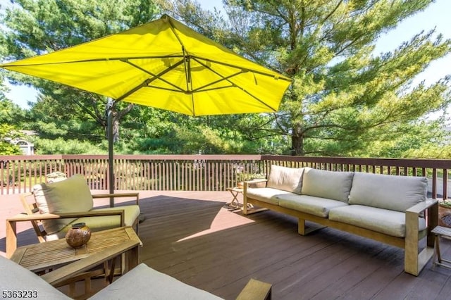21 Stafford Ln, Bedminster Twp, NJ 07921 - deck featuring outdoor lounge area
