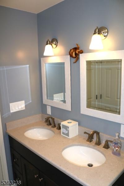 75 Sunrise Ter, Cedar Grove Twp, NJ 07009 - full bath featuring double vanity