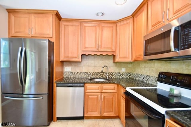 18 Apollo Dr, Jefferson Twp, NJ 07438 - kitchen with stainless steel appliances, dark stone counters, and tasteful backsplash