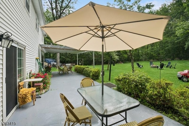 1 Beaver Brook Dr, Vernon Twp, NJ 07461 - view of patio featuring outdoor dining space