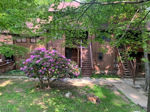 17 Village Way Unit 4, Vernon Twp, NJ 07462 - view of front of home featuring stairs