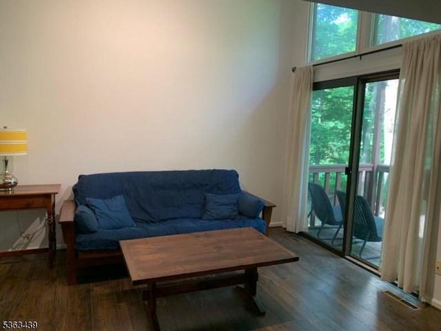 17 Village Way Unit 4, Vernon Twp, NJ 07462 - sitting room featuring wood finished floors and baseboards