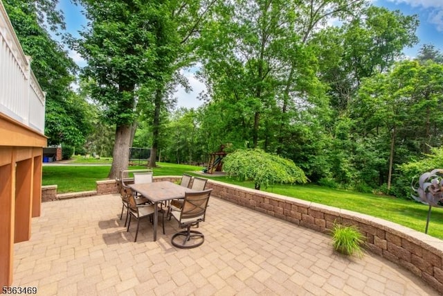 38 Longview Dr, Hanover Twp, NJ 07981 - view of patio / terrace with outdoor dining space