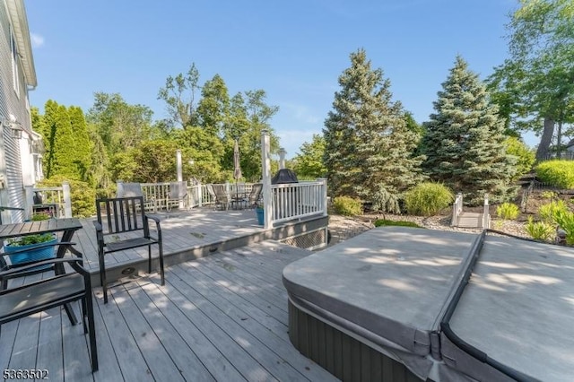4 Fisher Ct, Raritan Twp, NJ 08822 - wooden terrace featuring a hot tub and view of wooded area