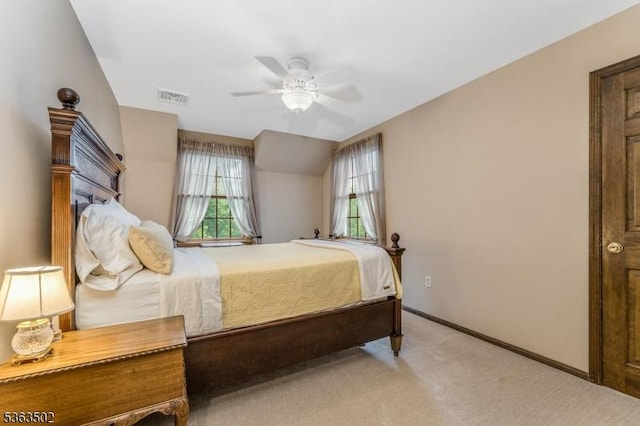 4 Fisher Ct, Raritan Twp, NJ 08822 - bedroom with light colored carpet and a ceiling fan