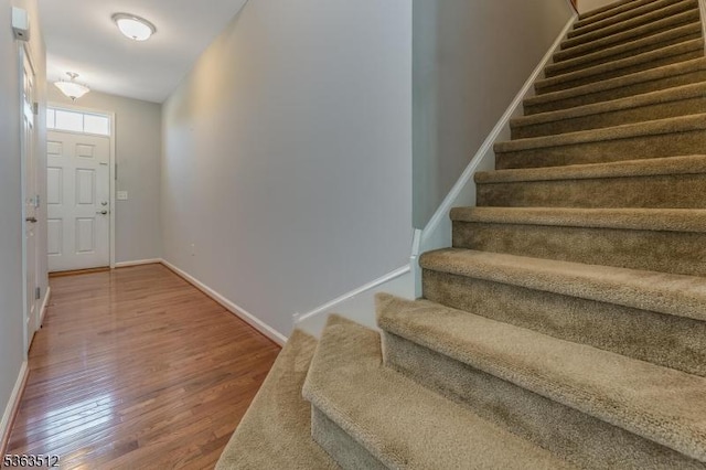 84 Washington Square Cir, Washington Boro, NJ 07882 - foyer entrance featuring stairway and wood finished floors