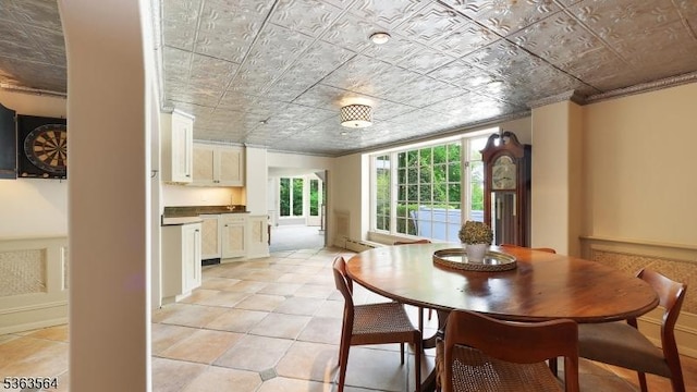 80 Clark Rd, Bernardsville Boro, NJ 07924 - dining space with an ornate ceiling and crown molding