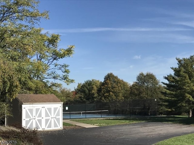 22 La Costa Dr, Clinton Twp, NJ 08801 - surrounding community featuring a tennis court and a shed