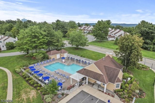 32 Ryan Ln, Lincoln Park Boro, NJ 07035 - bird's eye view of a pool area