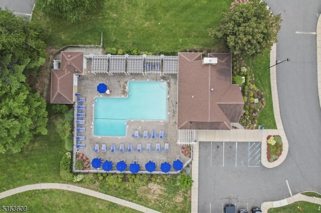 32 Ryan Ln, Lincoln Park Boro, NJ 07035 - aerial overview of property's location featuring a pool